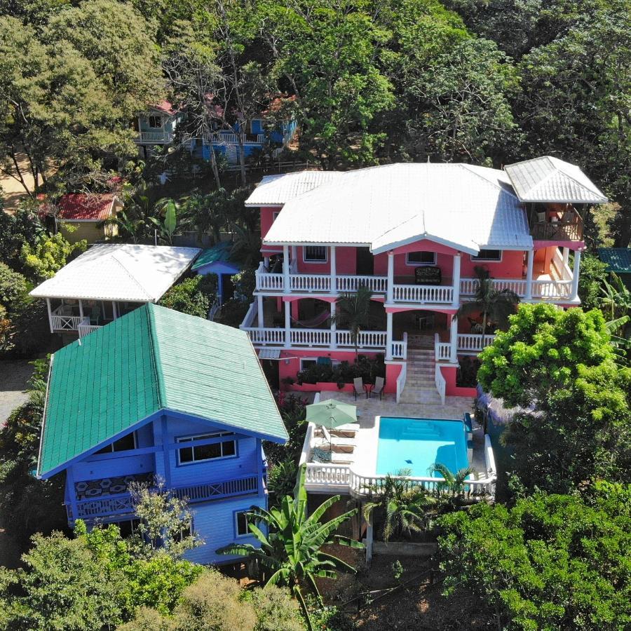 Seaside Inn Roatan West Bay Exterior photo