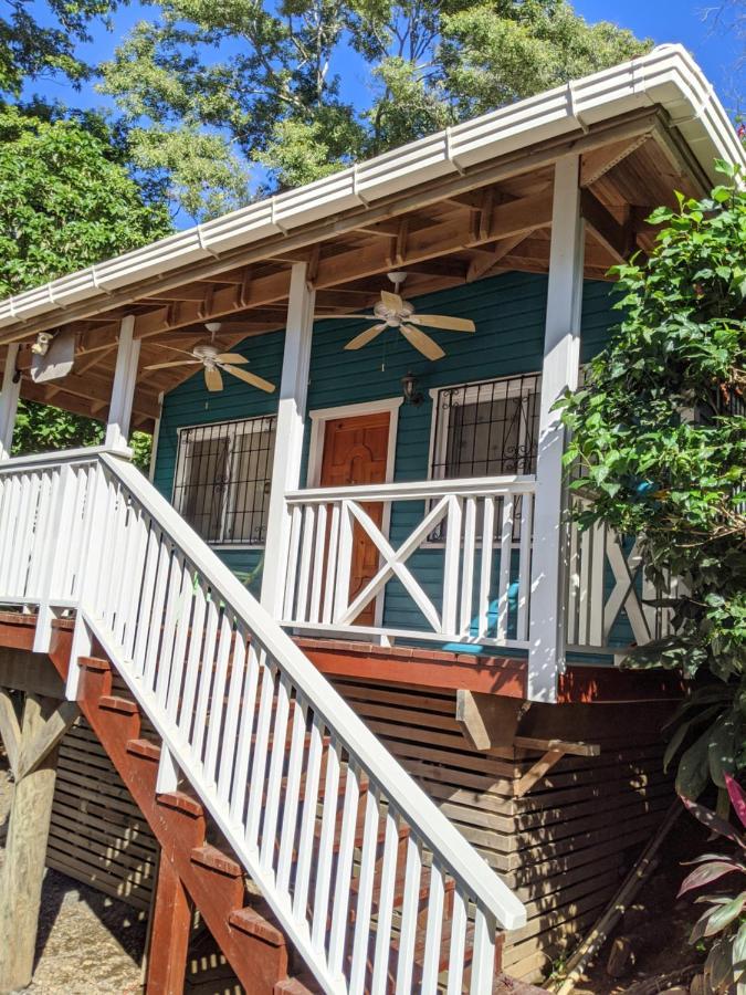 Seaside Inn Roatan West Bay Exterior photo